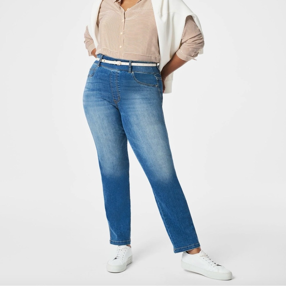 SPANX Women's Straight Leg Pull On Jeans Sz 1X Shaping Stretch Denim Minimalist